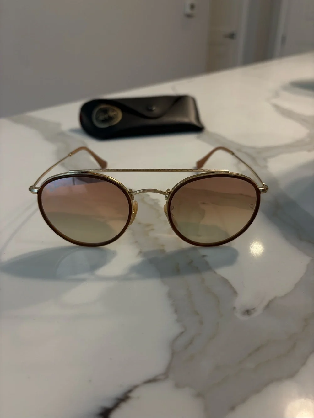 Ray-Ban Round Double Bridge Metal Sunglasses in Brown with Pink Gradient Lenses
